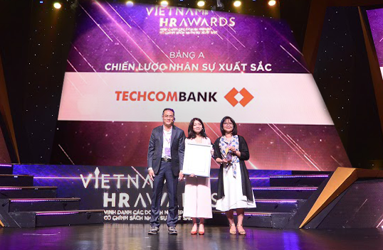 Techcombank thắng lớn tại giải thưởng uy tín Vietnam HR Awards 2018 ảnh 1