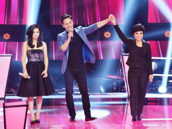 Giải mã hành động “bất thường” của “Họa mi tóc nâu” trên ghế nóng ảnh 4