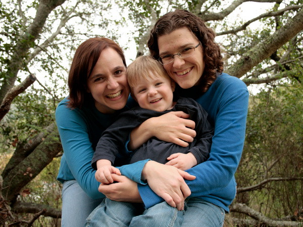 Chính phủ Pháp tìm cách tránh phân biệt giới tính cha mẹ học sinh ảnh 1