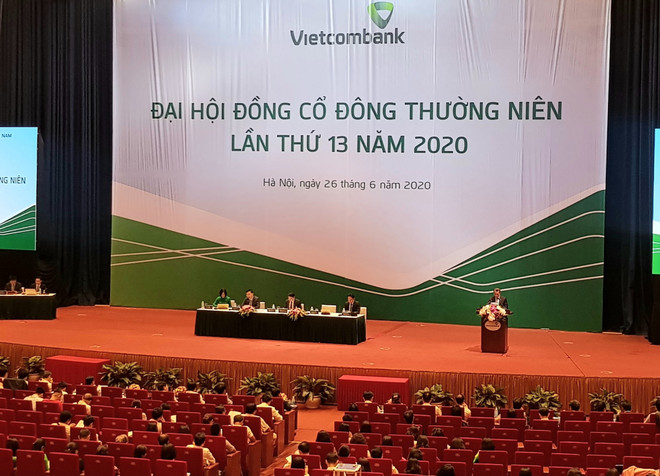 Quang cảnh tại Đại hội cổ đông Vietcombank. (Ảnh: PV/Vietnam+) Vietcombank đặt chỉ tiêu nợ xấu 1,5% do tác động từ dịch COVID ảnh 1