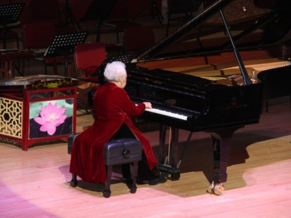 Công bố tư liệu quý về nghệ sỹ Thái Thị Liên trong “Trăm mùa Thu vàng" ảnh 1