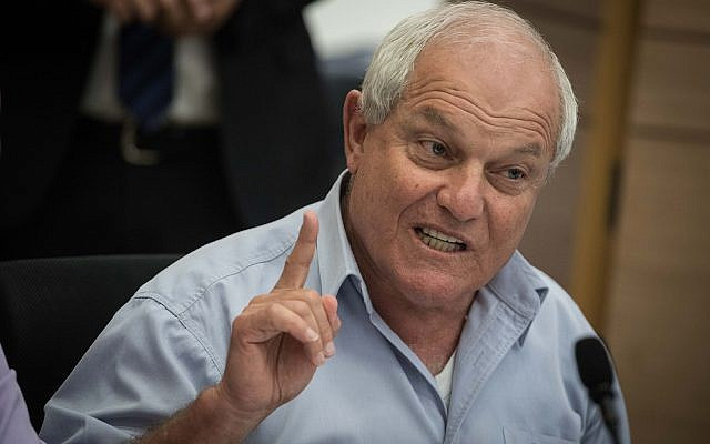 Bộ trưởng Phúc lợi và Dịch vụ Xã hội Israel, ông Haim Katz. (Nguồn: NYT) Bộ trưởng Phúc lợi Israel bị truy tố về tội danh tham nhũng ảnh 1