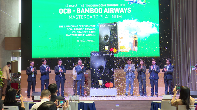 Tích hợp nhiều tiện ích trong thẻ đồng thương hiệu OCB-Bamboo Airways ảnh 1