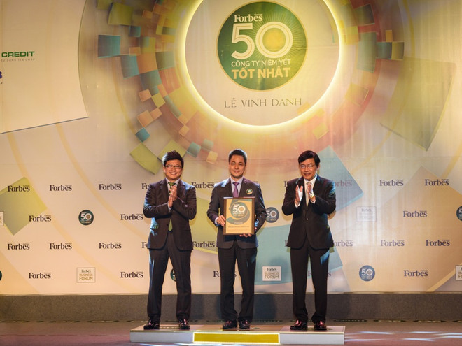 Forbes: Vietcombank là ngân hàng có chất lượng tài sản tốt nhất ảnh 1