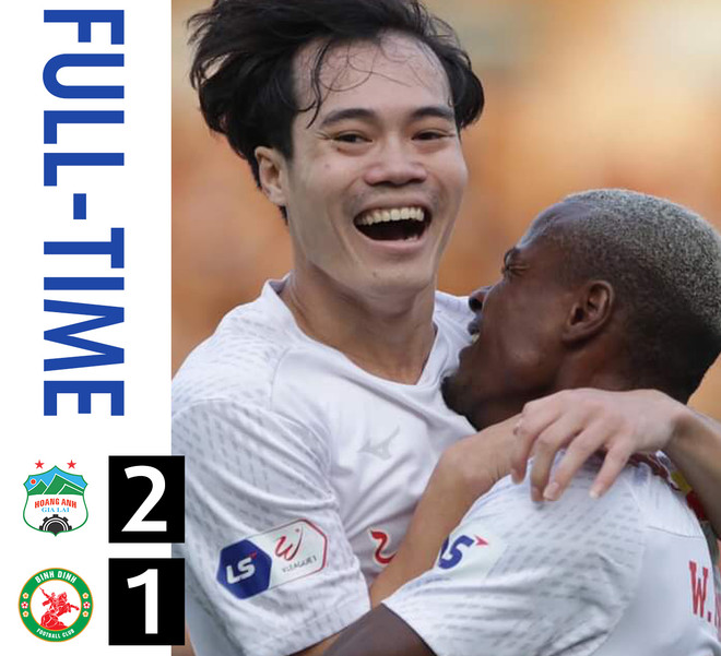 Văn Toàn tỏa sáng, HAGL giành chiến thắng thứ hai cùng HLV Kiatisak ảnh 1