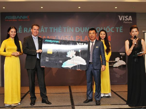 ABBANK ra mắt thẻ tín dụng quốc tế thanh toán cho các loại hóa đơn ảnh 1