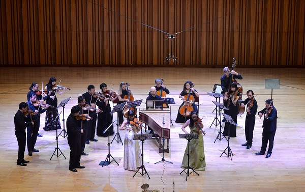 Vietnam Connection: Gần gũi với truyền thống, bùng nổ cùng đương đại ảnh 1