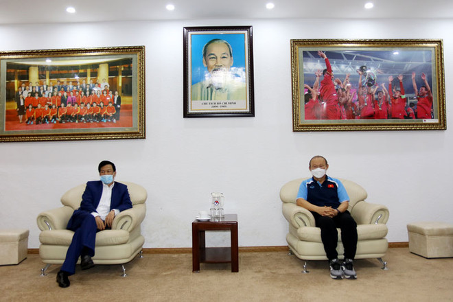 Huấn luyện viên Park Hang-seo xin hứa hoàn thành mục tiêu cao ở vòng loại World Cup 2022. (Ảnh: VFF) HLV Park Hang-seo hứa hoàn thành mục tiêu ở vòng loại World Cup 2022 ảnh 2