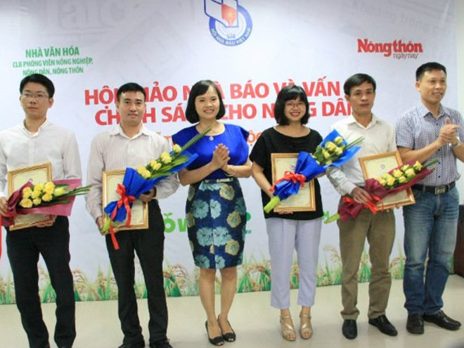 Vinh danh 16 tác phẩm báo chí xuất sắc cuộc thi “Nông dân và hợp tác” ảnh 1