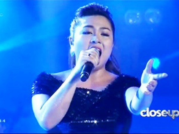 Trước giờ G, Minh Thùy được cho là ứng cử viên sáng giá ngôi vị Thần tượng... (Ảnh: BHD)div Nhật Thủy trở thành Thần tượng âm nhạc Việt Nam 2014 ảnh 2