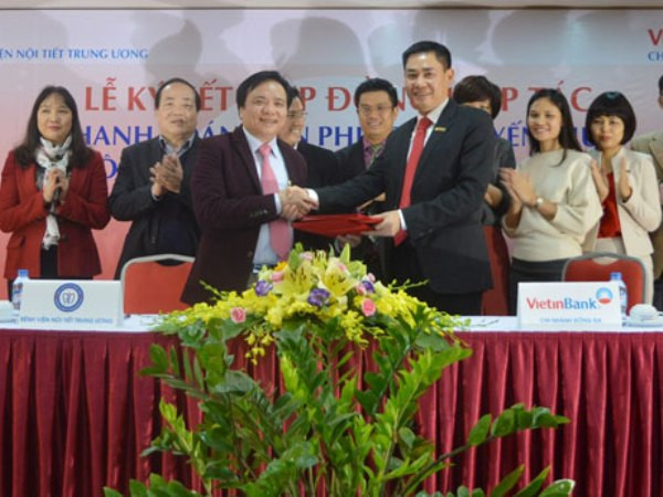 Bệnh nhân Bệnh viện Nội tiết sẽ được thanh toán viện phí trực tuyến ảnh 1