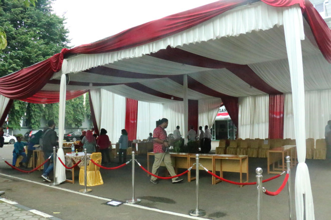 Một điểm bỏ phiếu ở Indonesia. (Nguồn: Đỗ Quyên/TTXVN) Bầu cử Indonesia: An ninh và công tác chuẩn bị đã sẵn sàng ảnh 3
