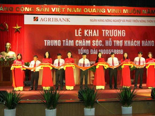Agribank khai trương Trung tâm Chăm sóc, hỗ trợ khách hàng ảnh 1