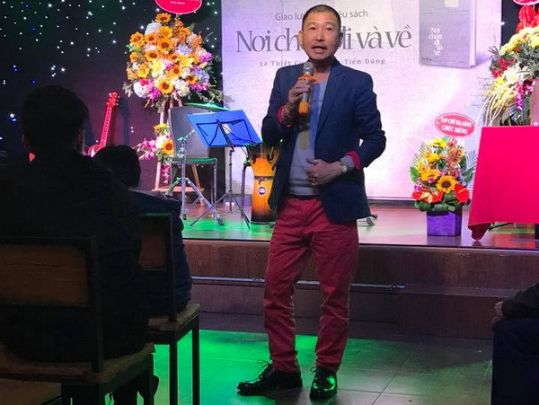 “Nơi chốn đi và về” - song tấu tùy bút của họa sỹ và nhà thơ ảnh 2