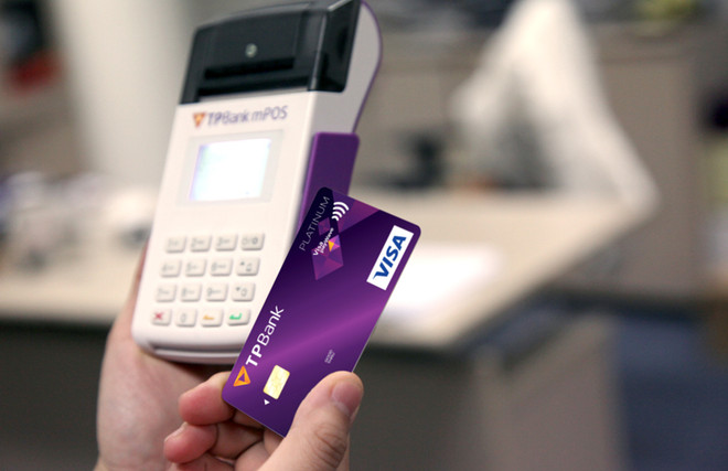 TPBank triển khai thẻ Visa payWave - chạm nhẹ là thanh toán ảnh 1