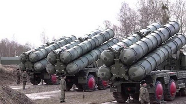 Serbia phủ nhận thương vụ mua hệ thống phòng không S-400 của Nga ảnh 1