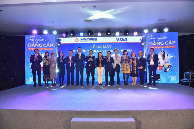 Ra mắt thẻ quốc tế LienVietPostBank Visa với nhiều quyền lợi đặc biệt ảnh 2