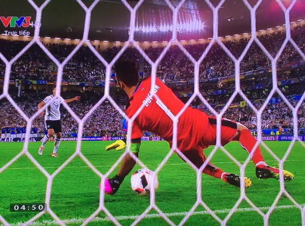 Hector: "Tôi đã chiến thắng ở cú sút quan trọng nhất đời mình" ảnh 2