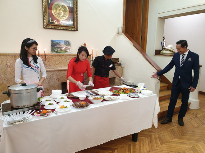 Kỷ niệm Quốc khánh 2/9 và thiết lập quan hệ ngoại giao Việt Nam-Ai Cập ảnh 1