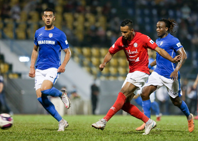 Lý do nào khiến CLB TP.HCM tiếp tục thất bại cùng Lee Nguyễn? ảnh 2