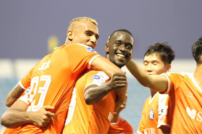 Những điểm nhấn đáng chú ý trong ngày V-League 2021 trở lại ảnh 4