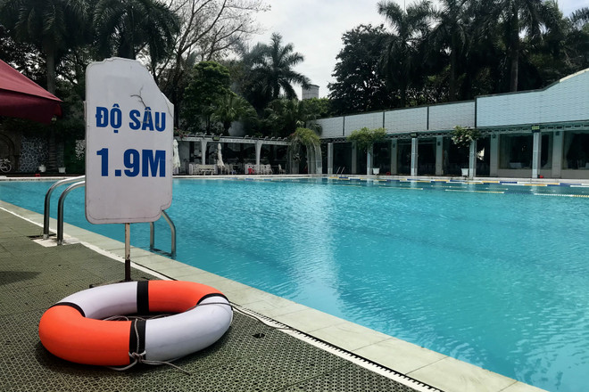 Bảo đảm an toàn tại bể bơi: Cần cái 'bắt tay' từ khách hàng ảnh 2