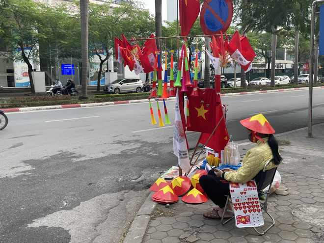 Vé xem trận Việt Nam-Myanmar: ‘Chợ đen’ nỗ lực ‘xả hàng’ tránh lỗ ảnh 3
