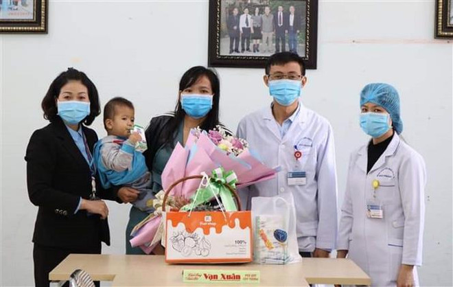 8 trường hợp tại Hải Phòng và Ninh Bình đều âm tính với virus corona ảnh 1