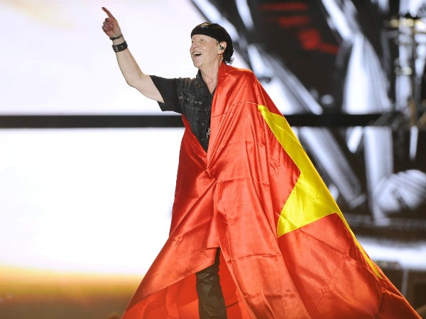 Scorpions khép màn Monsoon 2016: "Thỏa chí tuổi thanh xuân" ảnh 3