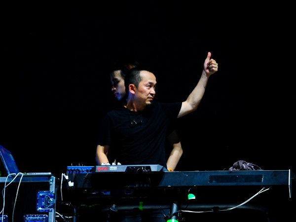 Scorpions khép màn Monsoon 2016: "Thỏa chí tuổi thanh xuân" ảnh 4