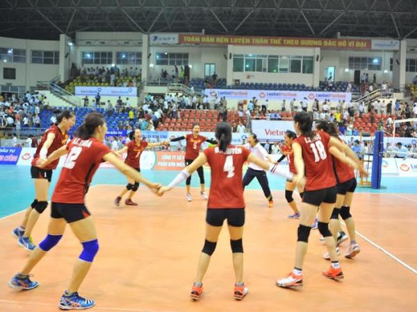 Bóng chuyền nữ VietinBank: Chiến thắng nhờ sức trẻ và bản lĩnh ảnh 1