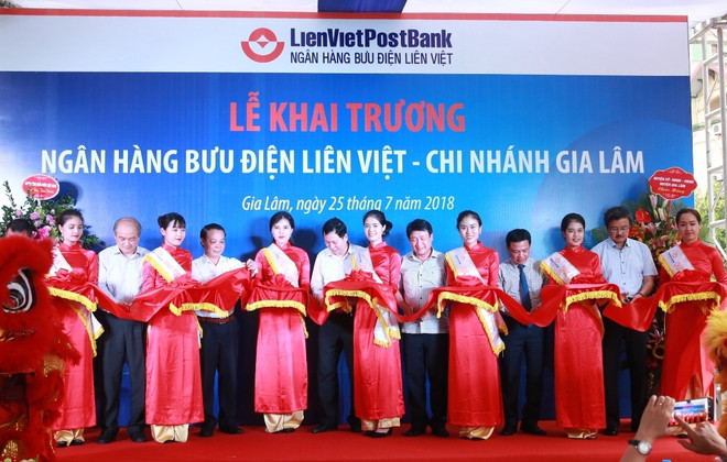 LienVietPostBank khai trương chi nhánh thứ 18 tại Hà Nội ảnh 1