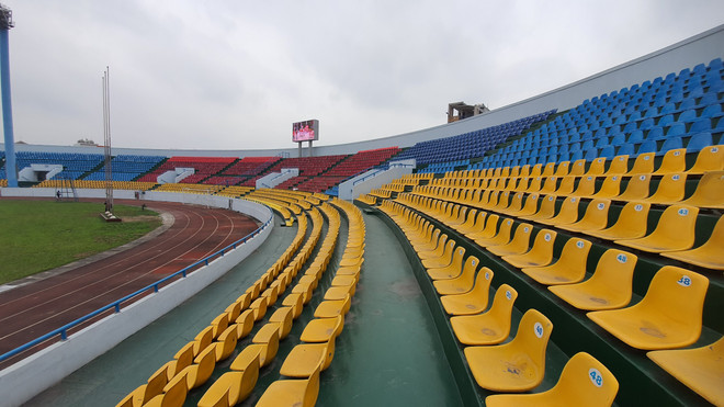 Sân Cẩm Phả mất điện giữa trận Việt Nam-Australia dù mới được nâng cấp ảnh 5