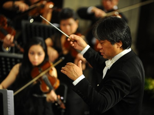 Hòa nhạc “Giai điệu hạnh phúc” ấm áp chào năm mới 2016 ảnh 2