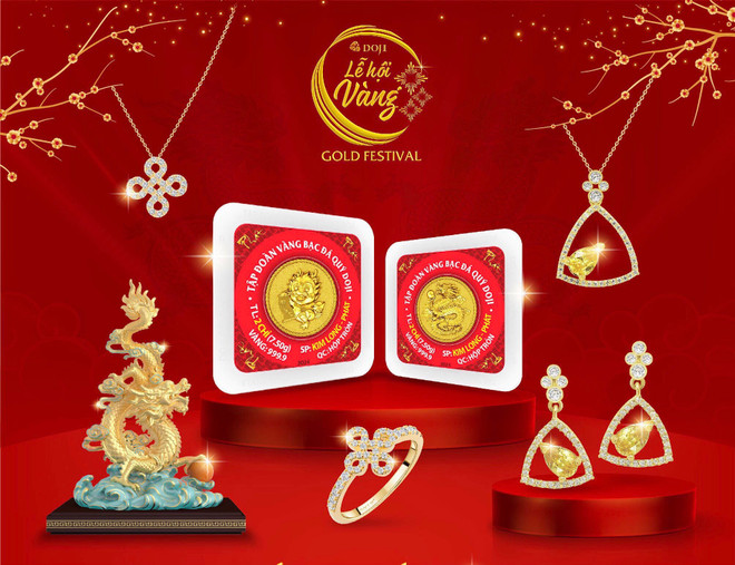 Một số sản phẩm vàng độc đáo của DOJI. (Ảnh: PV/Vietnam+) lhv-2a-1.jpg