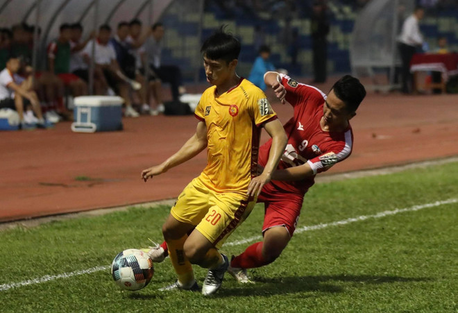 Thanh Hoá thua 1-3 Viettel ở trận đấu quyết định tại vòng 25 V-League nhưng may mắn vẫn còn cơ hội trụ hạng. (Ảnh: N.Đ) HLV Thanh Hóa nói gì khi bất ngờ còn cơ hội ở lại với V-League? ảnh 1