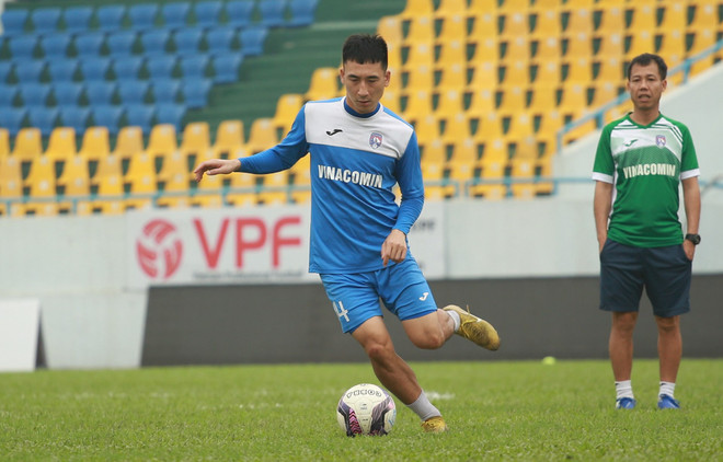 CLB Quảng Ninh không bỏ V-League nhờ được tạm ứng 4,5 tỷ đồng ảnh 1