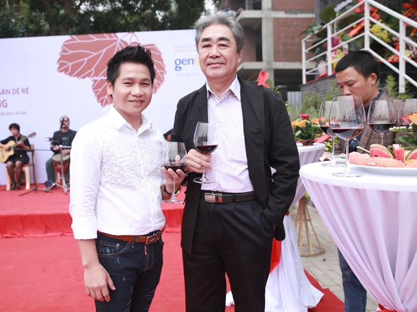 Sao Việt chúc mừng Trọng Tấn “bén duyên” với đặc sản dê ré ảnh 5