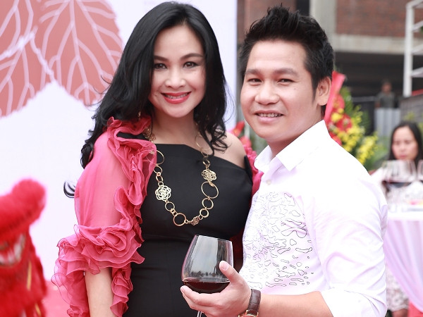 Sao Việt chúc mừng Trọng Tấn “bén duyên” với đặc sản dê ré ảnh 1