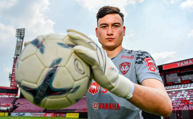Câu lạc bộ Muangthong United khẳng định người đại diện Đặng Văn Lâm đã đưa ra những thông tin sai sự thật. (Ảnh: CLB Muangthong United) Muangthong ‘bóc mẽ' Đặng Văn Lâm, 'dọa' đem vụ việc lên FIFA ảnh 1