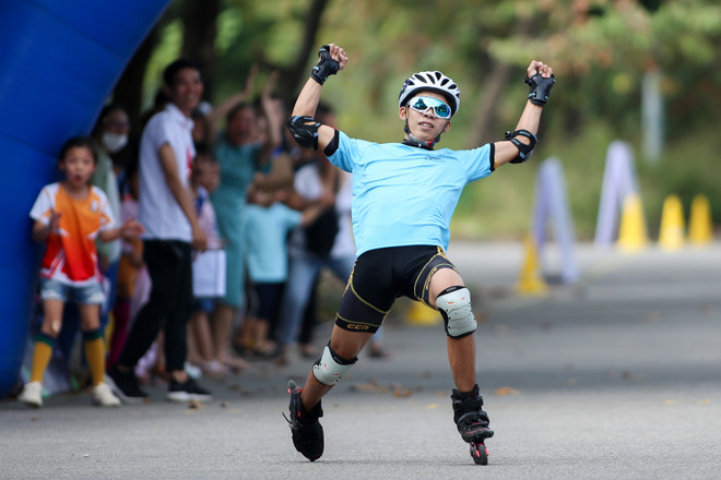 Khoảnh khắc trượt patin ấn tượng Giải đua Roller Sports Hà Nội 2020 ảnh 1