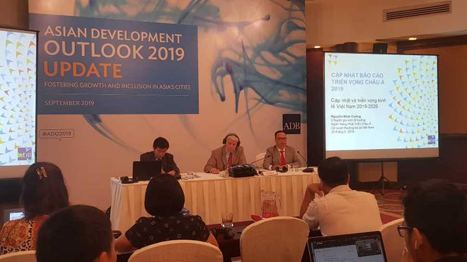 ADB dự báo tăng trưởng kinh tế Việt Nam đạt 6,8% trong năm 2019 ảnh 1