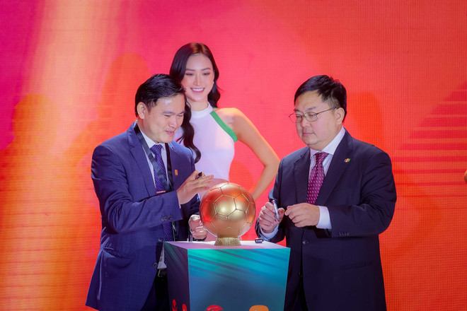 FPT Play sở hữu bản quyền V-League trong giai đoạn 2023-2027 ảnh 2