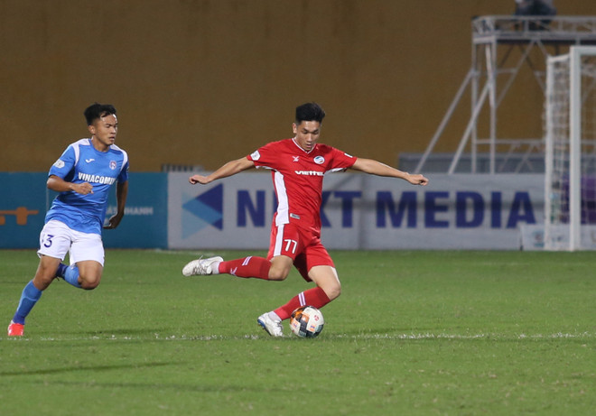 HLV Viettel thận trọng dù nắm 'quyền tự quyết' chức vô địch V-League ảnh 1