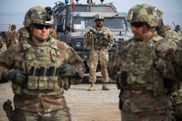 Binh lính Mỹ tại Afghanistan. (Ảnh: NYT) Mỹ vẫn đối mặt với nguy cơ an ninh sau thỏa thuận tại Afghanistan ảnh 1