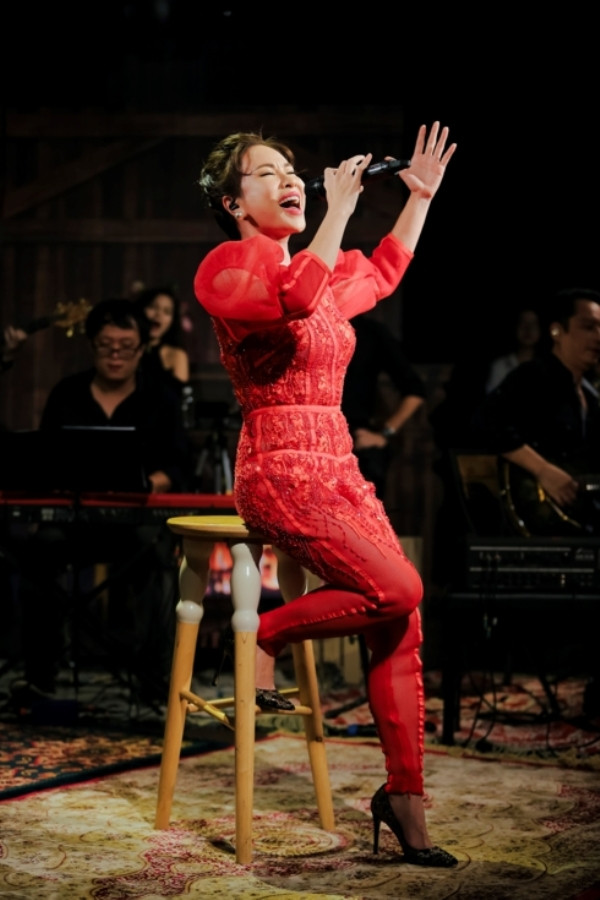 Music Home: Trải nghiệm live concert tiêu chuẩn phòng thu tại... nhà ảnh 4