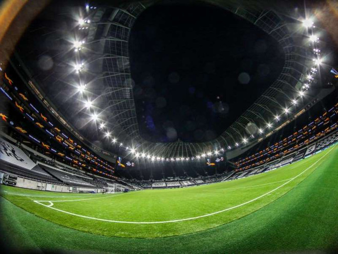 Anh: Ban tổ chức giải ngoại hạng khẳng định không tạm dừng giải đấu ảnh 1