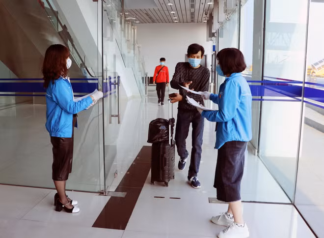 Việt Nam không có thêm ca mắc mới COVID-19 trong sáng 18/2 ảnh 1