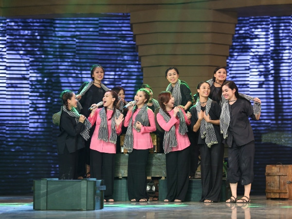 Nghệ sỹ Nhân dân Thu Hiền lần đầu xuất hiện ở Giai điệu Tự hào số 11 ảnh 5