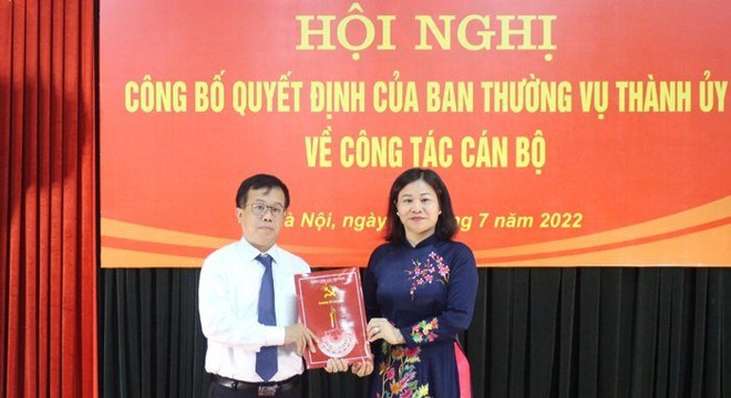 Hà Nội bổ nhiệm hai Phó Tổng biên tập mới cho Báo Hànộimới ảnh 2